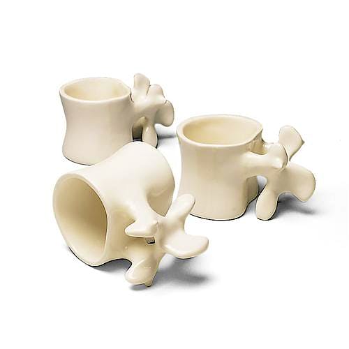 Taza Grande con Forma de Vértebra