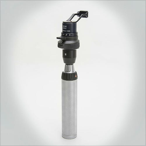 Retinómetro Heine Lambda100 3,5 V. Beta4 Usb Mango Recargable con Cable Usb y Fuente de Alimentación de Enchufe