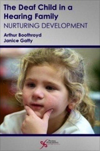 Portada del libro 9781597563949 The Deaf Child in a Hearing Family. Challenges and Potential Solutions