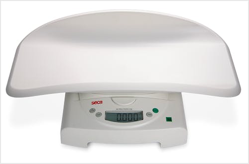 Pesabebés Electrónico Digital Clase IV SECA Mod. 834, con Artesa Desmontable, Fuerza 20 kg., División 10 g., Alimentación a Pilas