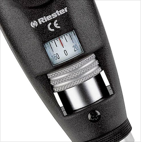 Retinoscopio Riester Ri-Scope con Lámpara de Raya HL 2,5 V., con Mango C para Pilas Tipo C o Ri-Accu