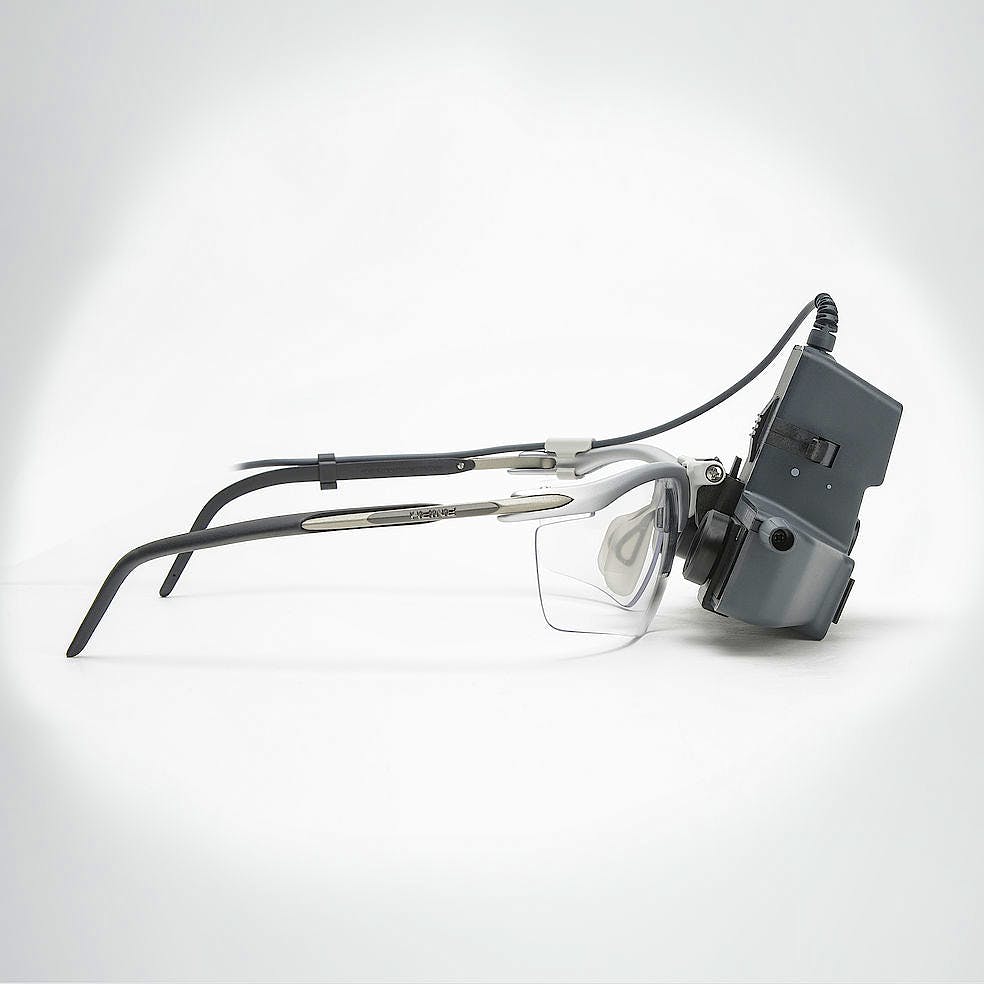 Oftalmoscopio Heine Indirecto Binocular Sigma250 LED sobre Gafa con S-Frame, con Cinta de Fijación y mPack